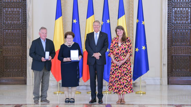 “Der Präsident Rumäniens, ehrt Persönlichkeiten aus Bayern”
